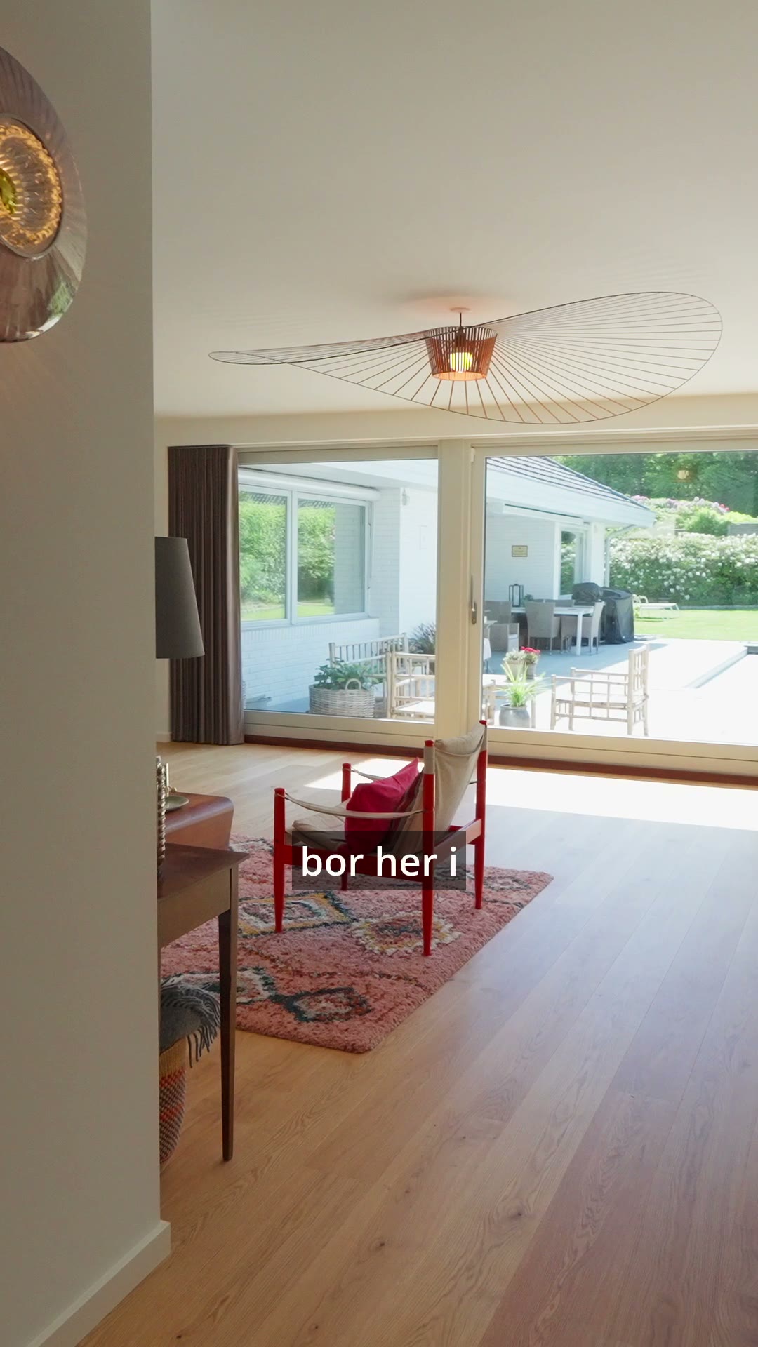 Jan Fredholm i sit renoverede hjem i Charlottenlund